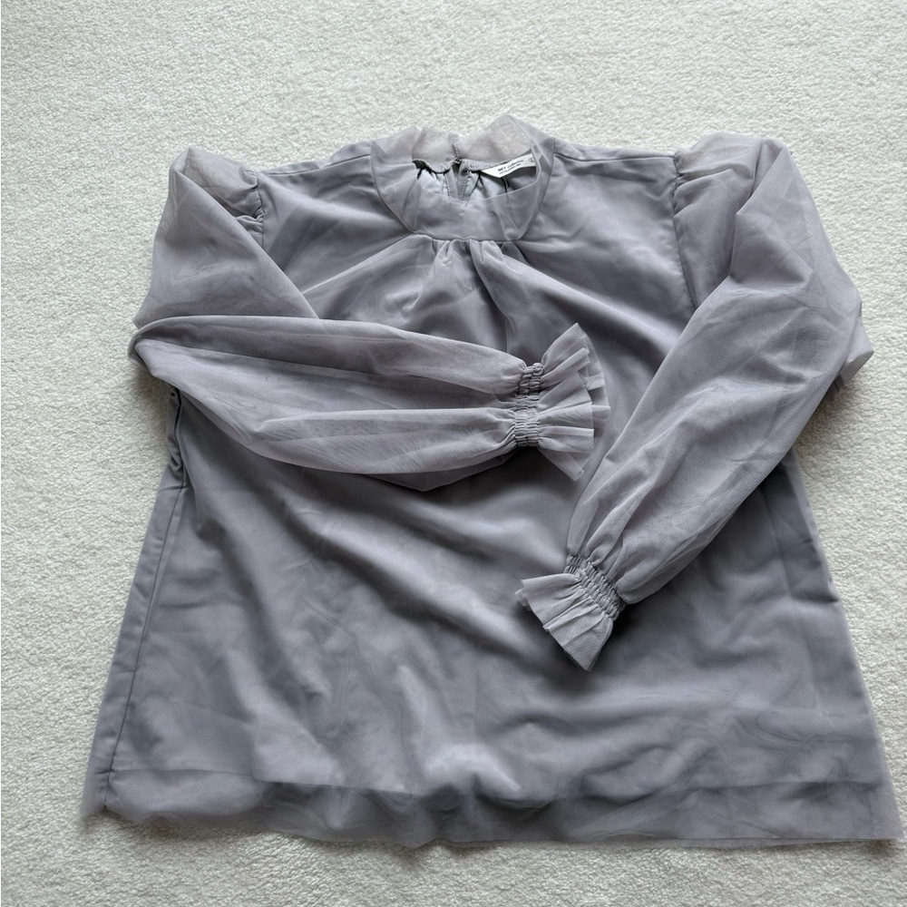 5 for $20 SALE! Elegant Gray chiffon puffy sleeve long sleeve mock neck Top